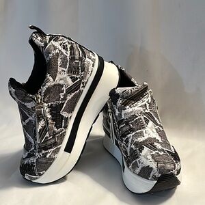 Stylish Black and White Platform Sneakers
